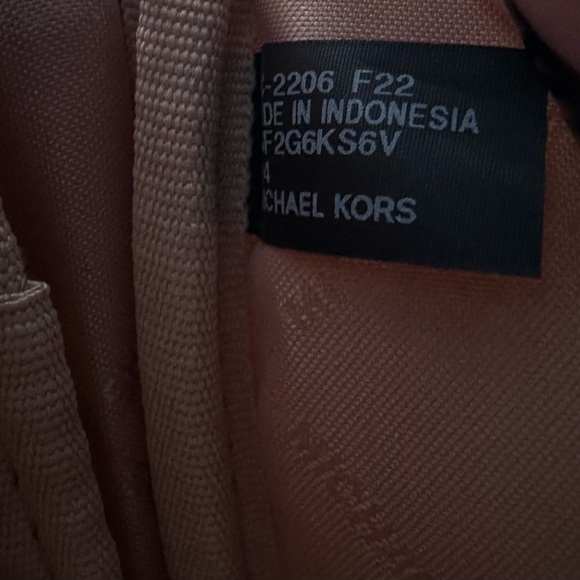 MICHAEL KORS KALI MD SATCHEL SHOULDER BAG + IPAD CASE MK ROSE GOLD WHITE PINK - Picture 8 of 14